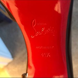 Christian Louboutin High Heel Black Pumps